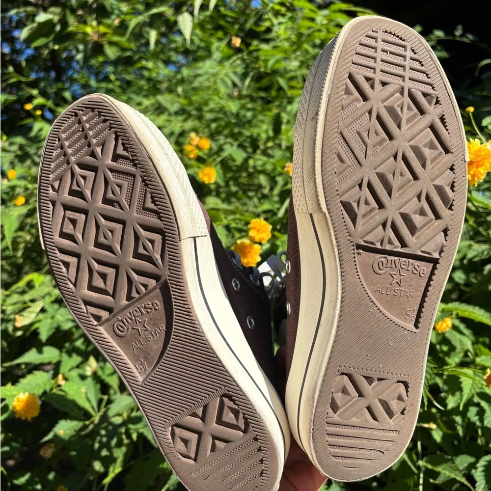 Converse Embroidered "California Poppy" High-Top Brown Platform Sneakers - Picture 3 of 6